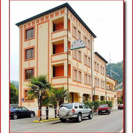 Hotel Ristorante Fratelli Zenari Chiampo Eksteriør bilde